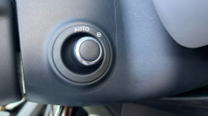 Land Rover Range Rover Evoque 2.0 D200 R-Dynamic HSE 5dr Auto Diesel Hatchback